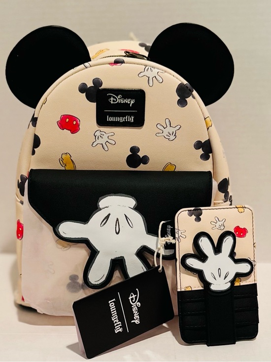 Loungefly Disney NWT Mickey Mouse Hand Mini Backpack & Cardholder main image 6
